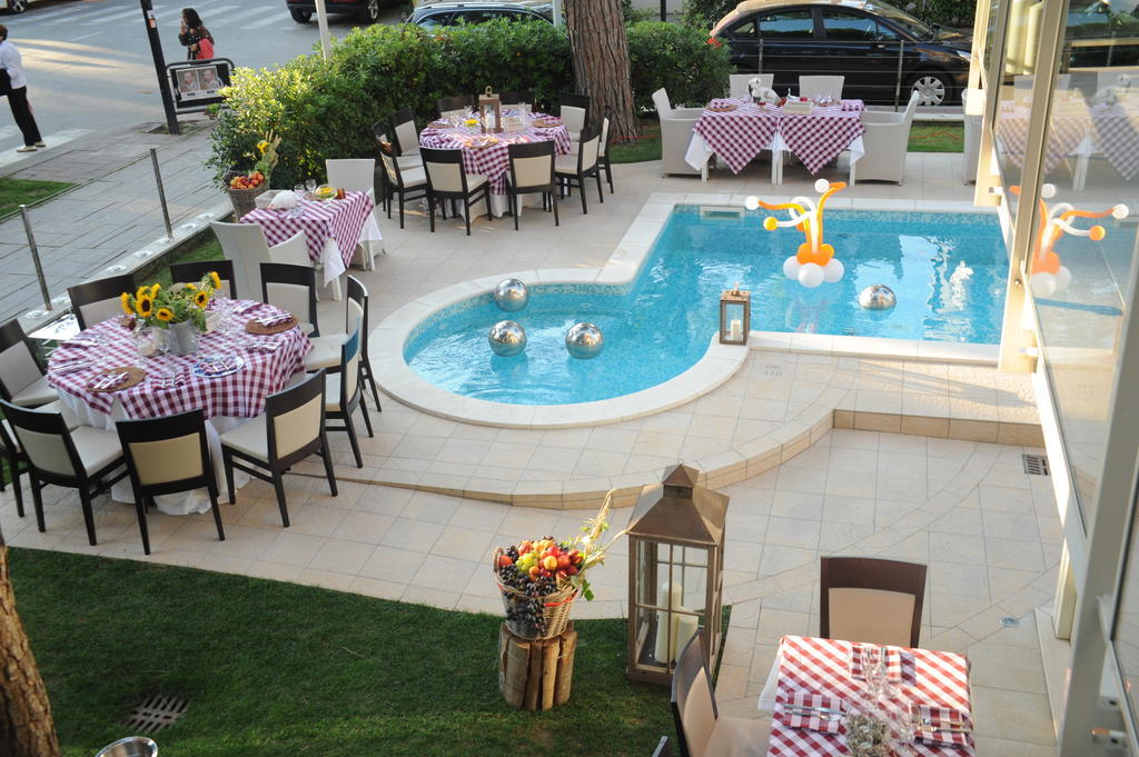 Hotel Kent Milano Marittima Luaran gambar